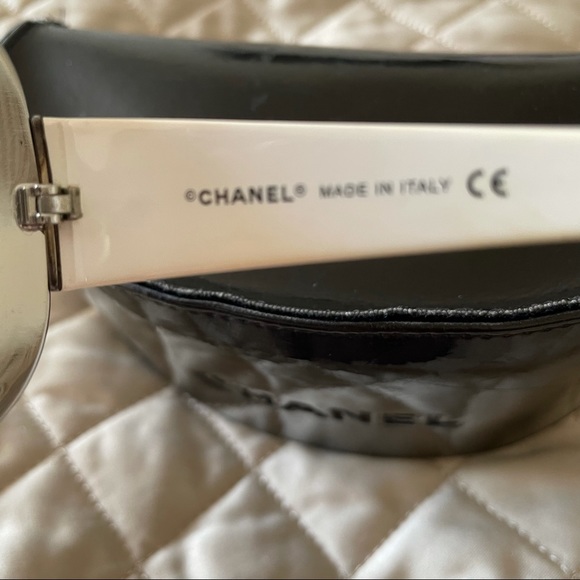 Chanel sunglasses - Picture 4 of 9